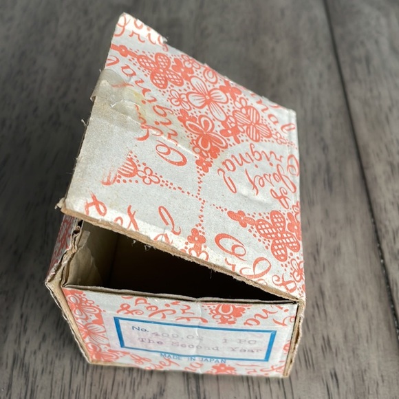 A Josef Original The Second Year Figurine - Picture 5 of 7